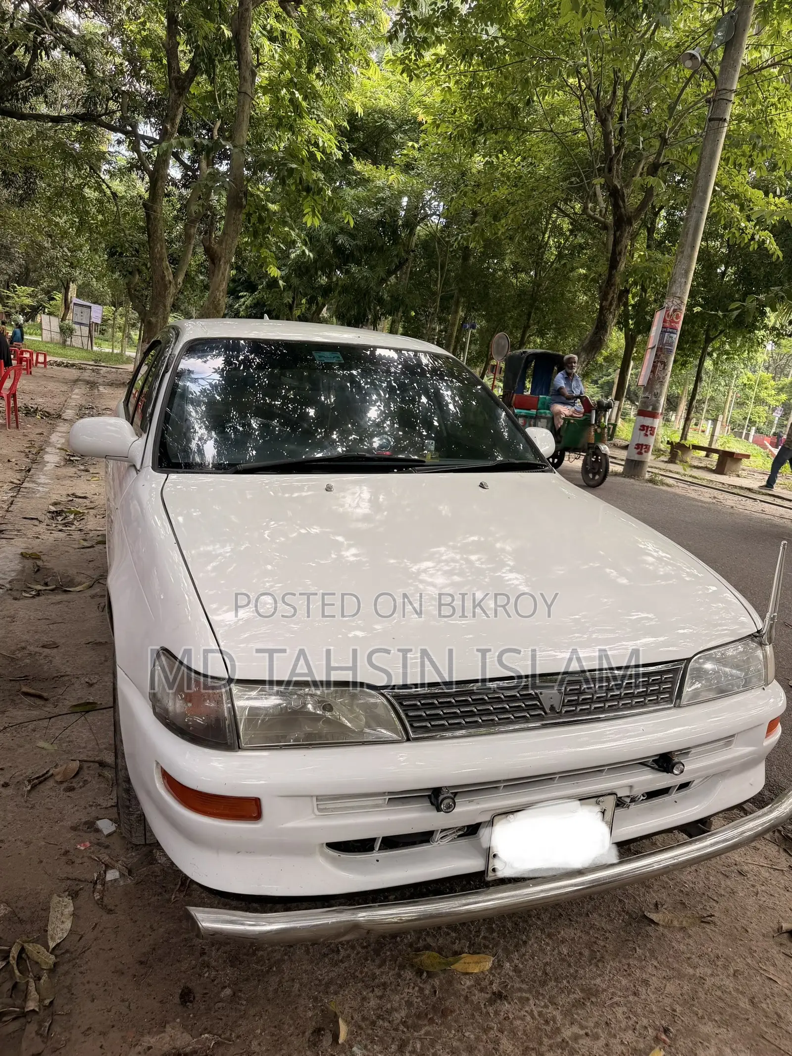 Toyota Corolla Sedan 1993 White