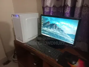 Desktop Computer Samsung 8GB Intel Core i5 SSD 500GB