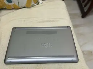 Laptop HP 15-dy1032wm 8GB Intel Core i5 HDD+SSD 512GB