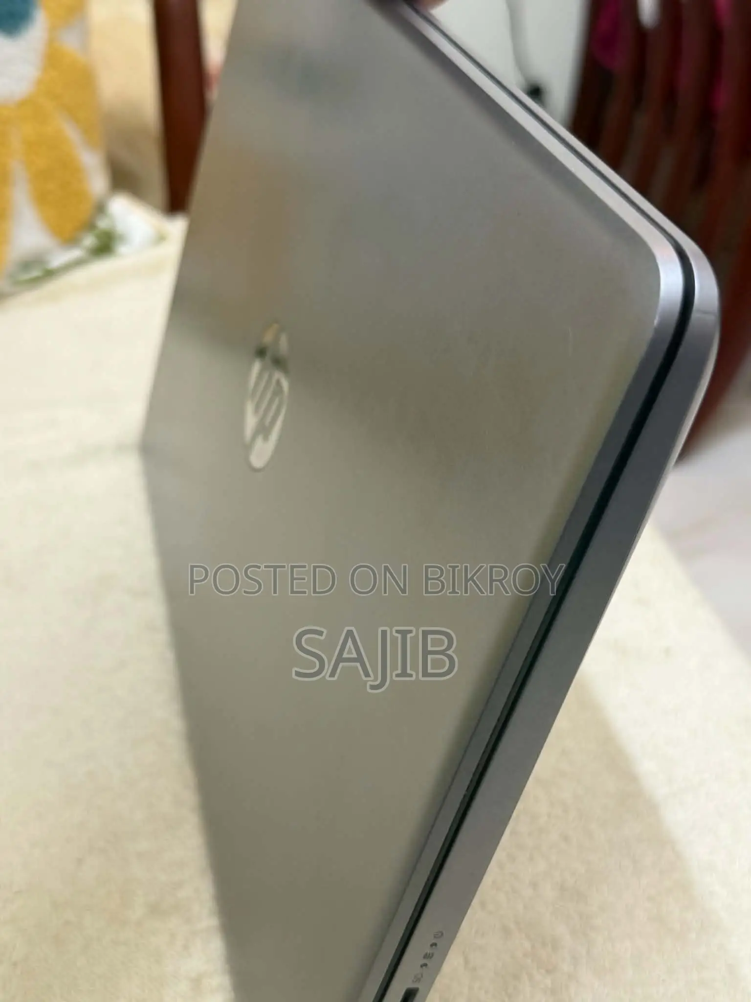 Laptop HP 15-dy1032wm 8GB Intel Core i5 HDD+SSD 512GB