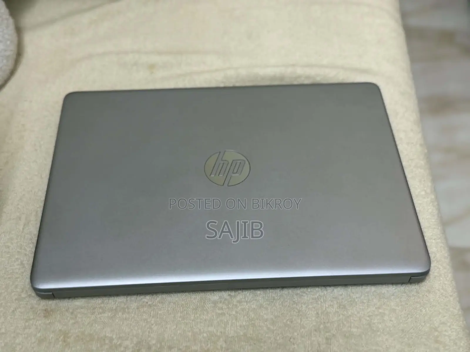 Laptop HP 15-dy1032wm 8GB Intel Core i5 HDD+SSD 512GB