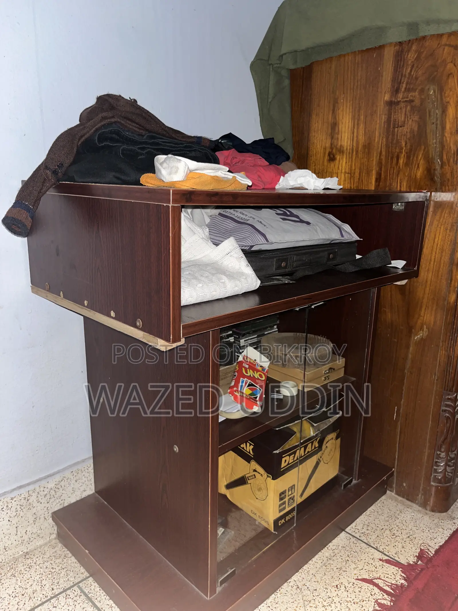 TV Stand or PC Table