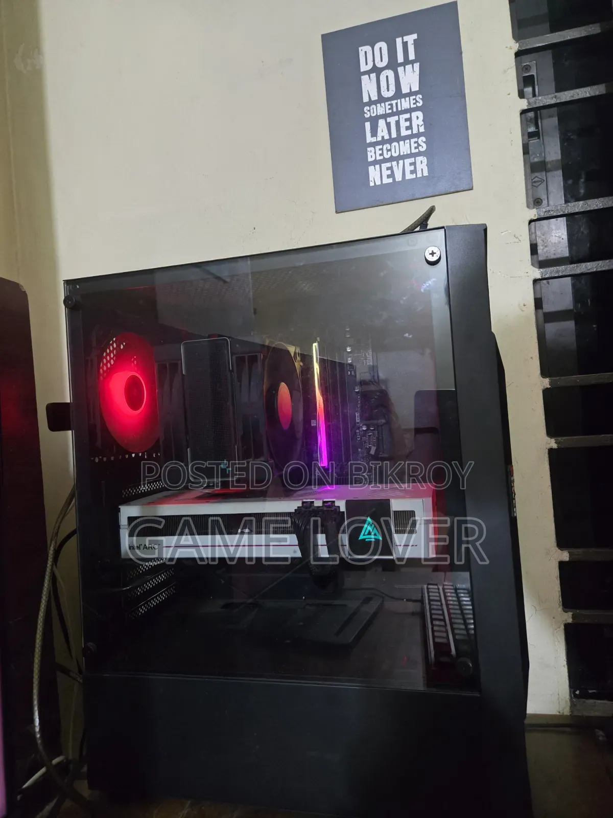 Desktop Computer MSI 16GB AMD Ryzen 5 SSD 500GB