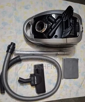 Vaccum Cleaner