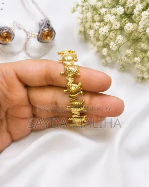 Elovia Jewelery