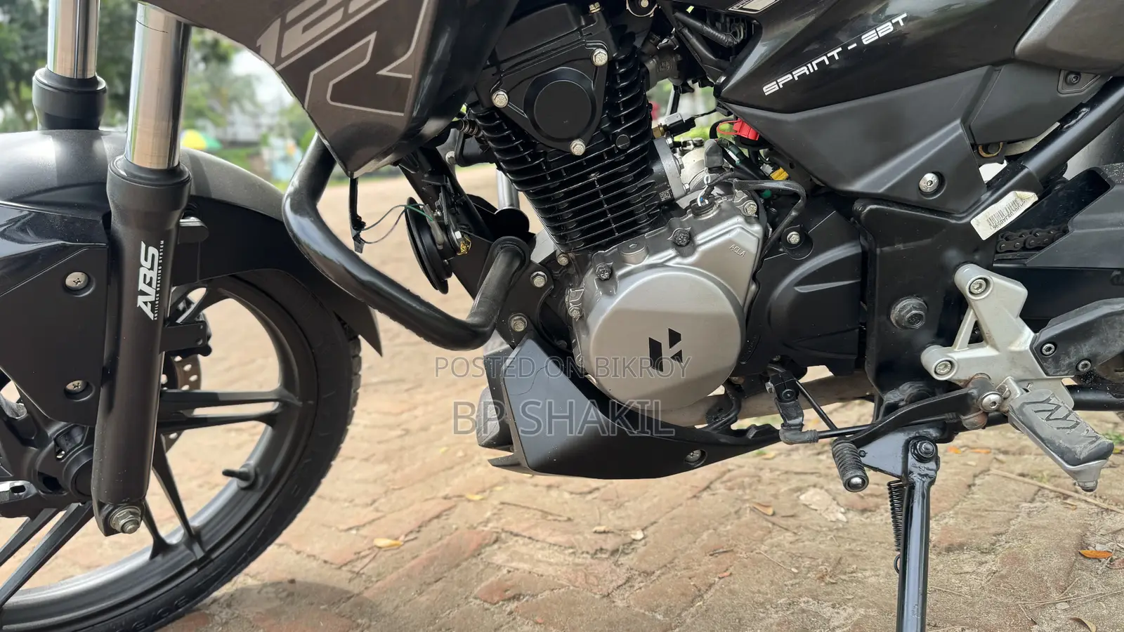 Hero Xtreme 125R 2025 Black