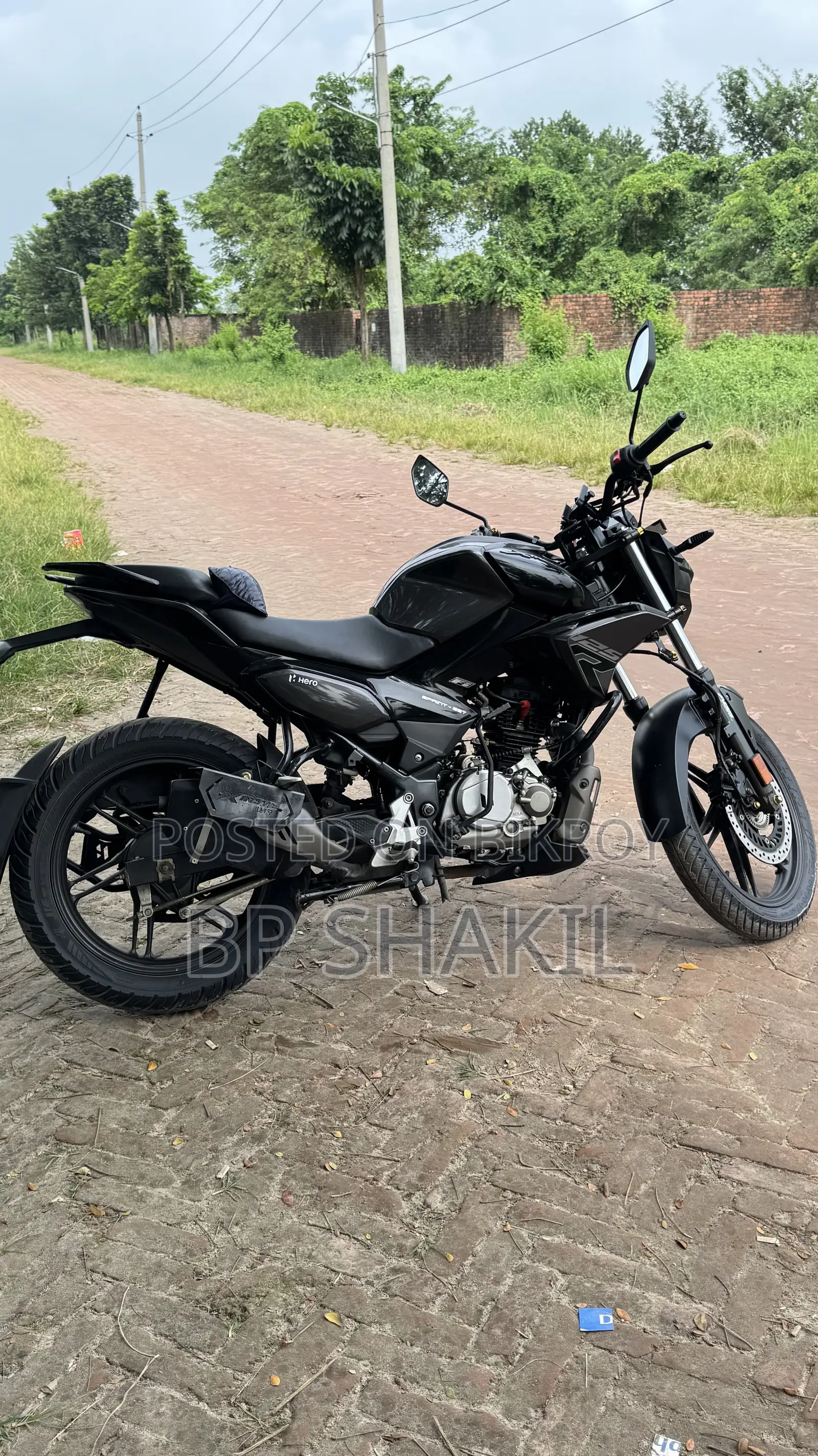 Hero Xtreme 125R 2025 Black