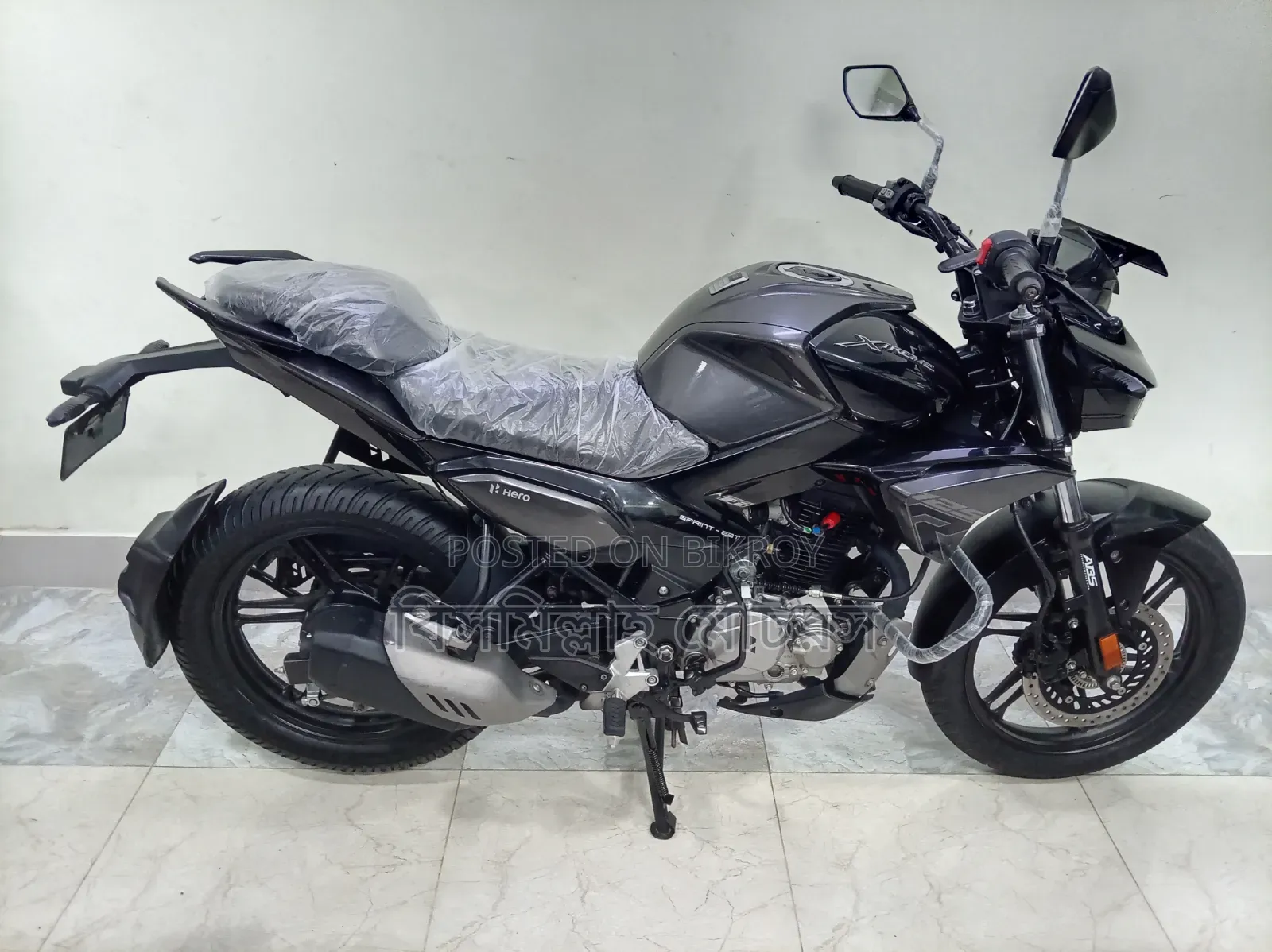 New Hero Xtreme 125R 2026 Black