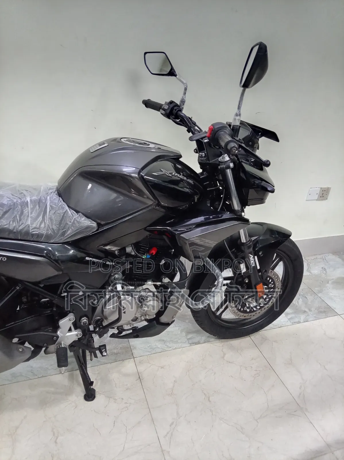 New Hero Xtreme 125R 2026 Black