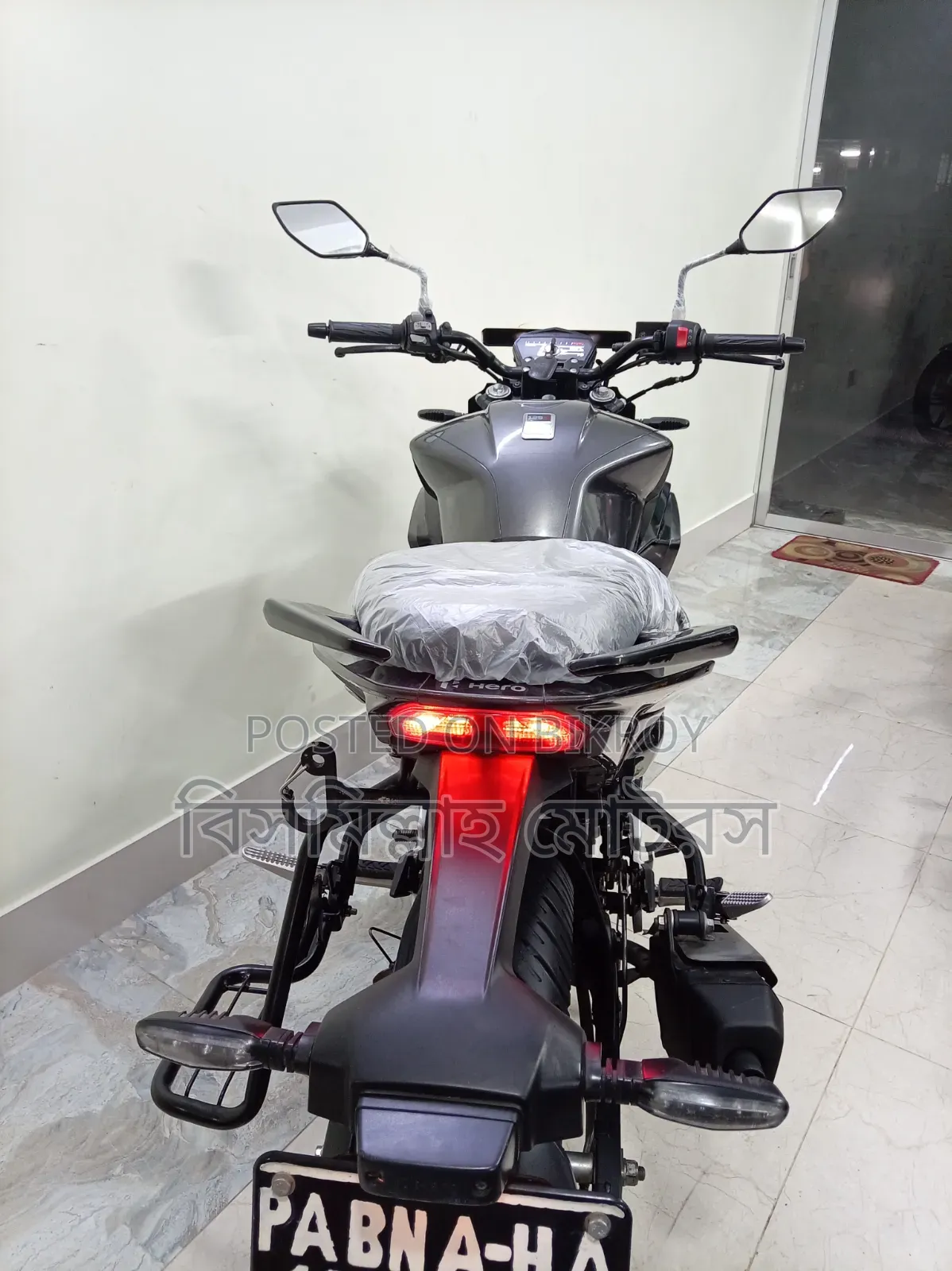New Hero Xtreme 125R 2026 Black
