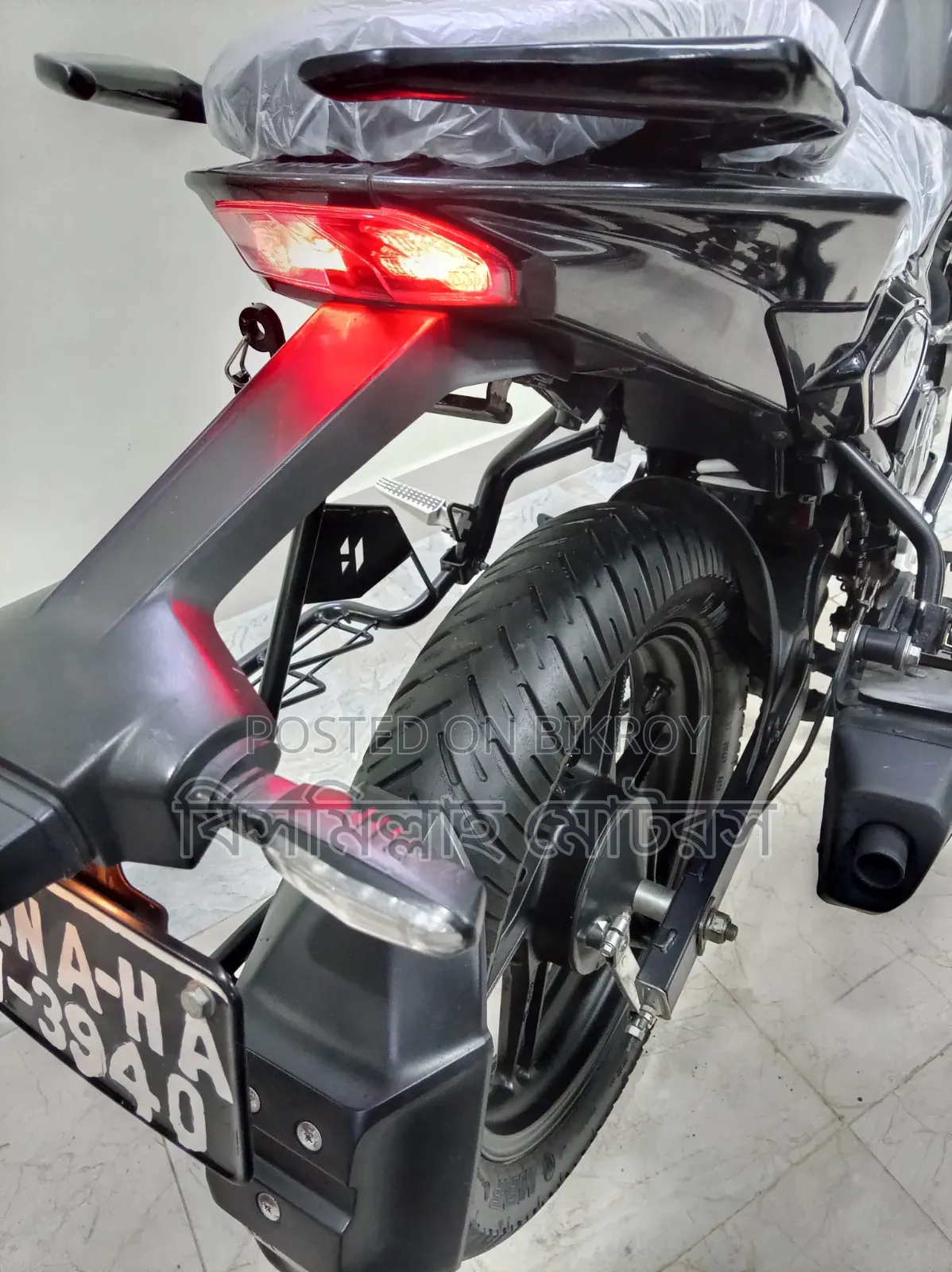New Hero Xtreme 125R 2026 Black
