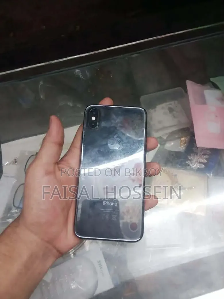 Apple iPhone X 64 GB Black