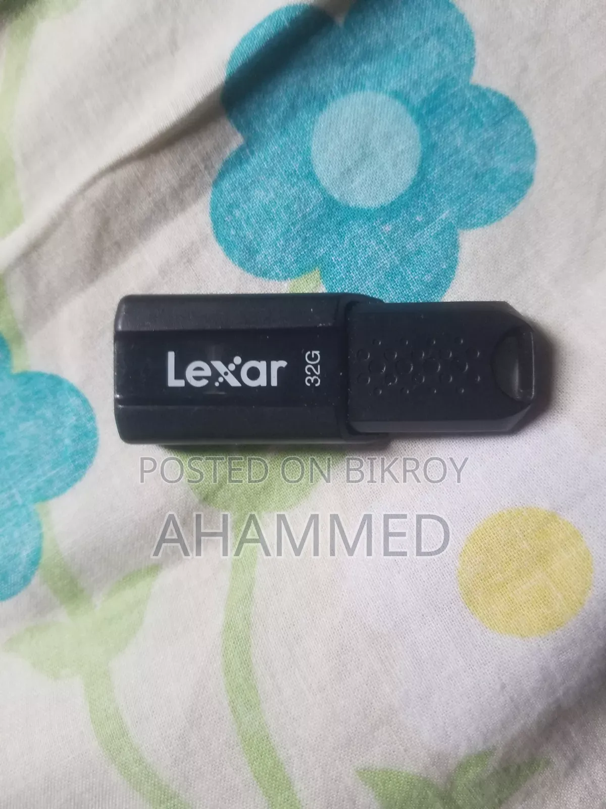 Lexar Pendrive