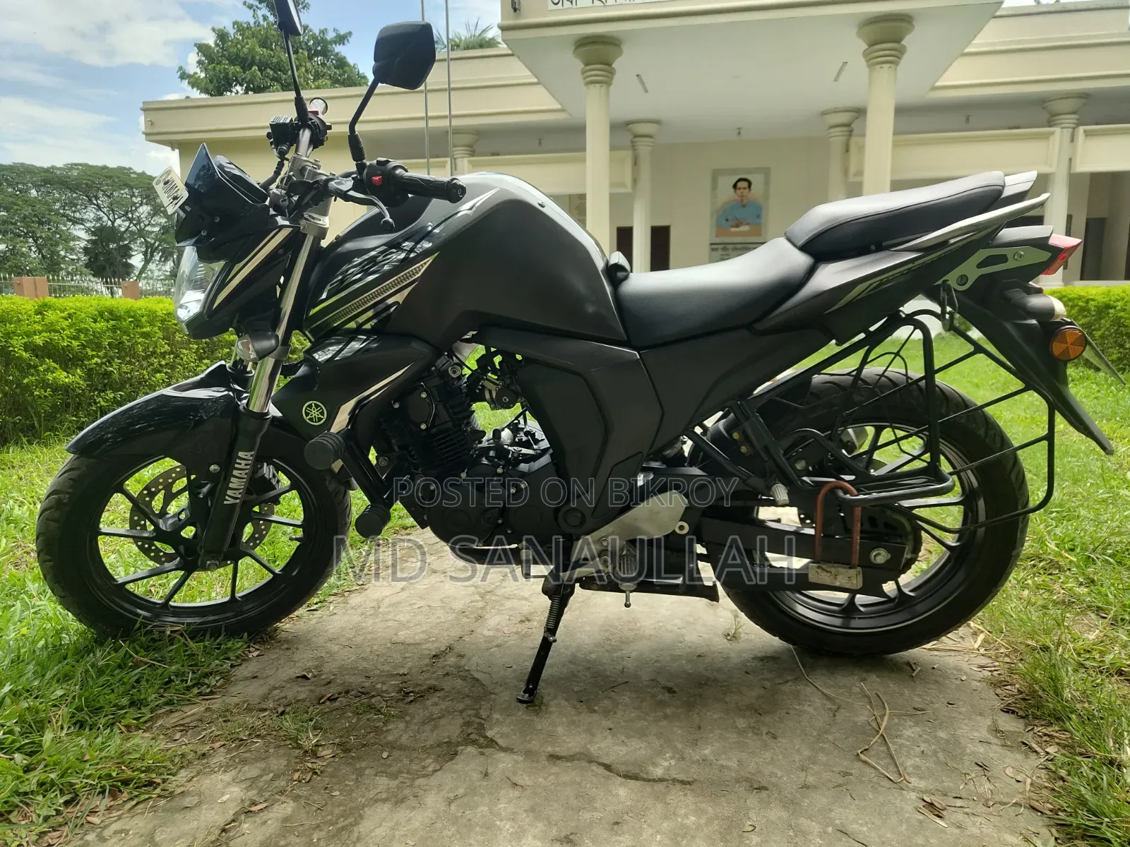 New Yamaha FZS V2 2024 Black