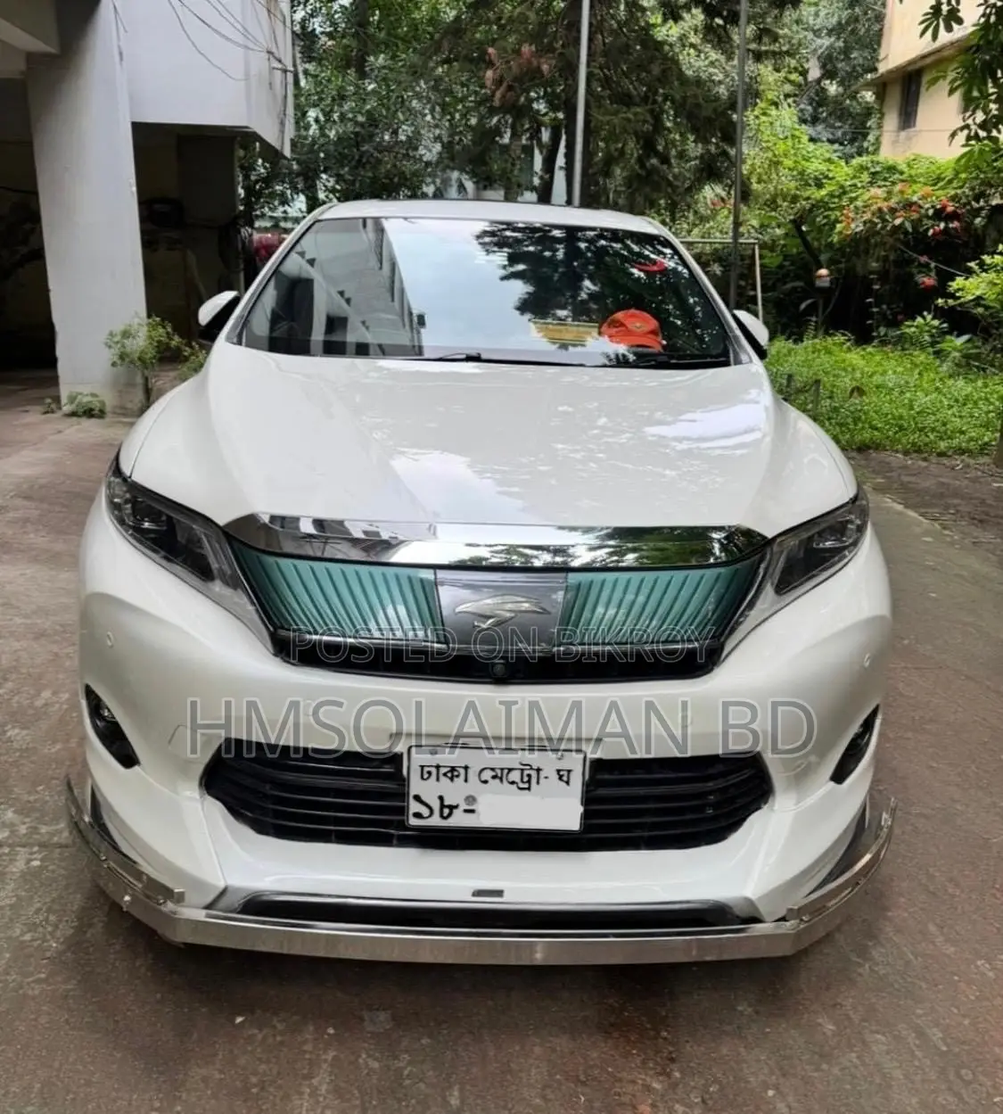 Toyota Harrier 2.0 2016 White