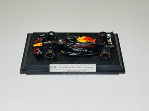 Diecast Model Car 1:24 Alloy Red Bull RB19 F1 Metal Car