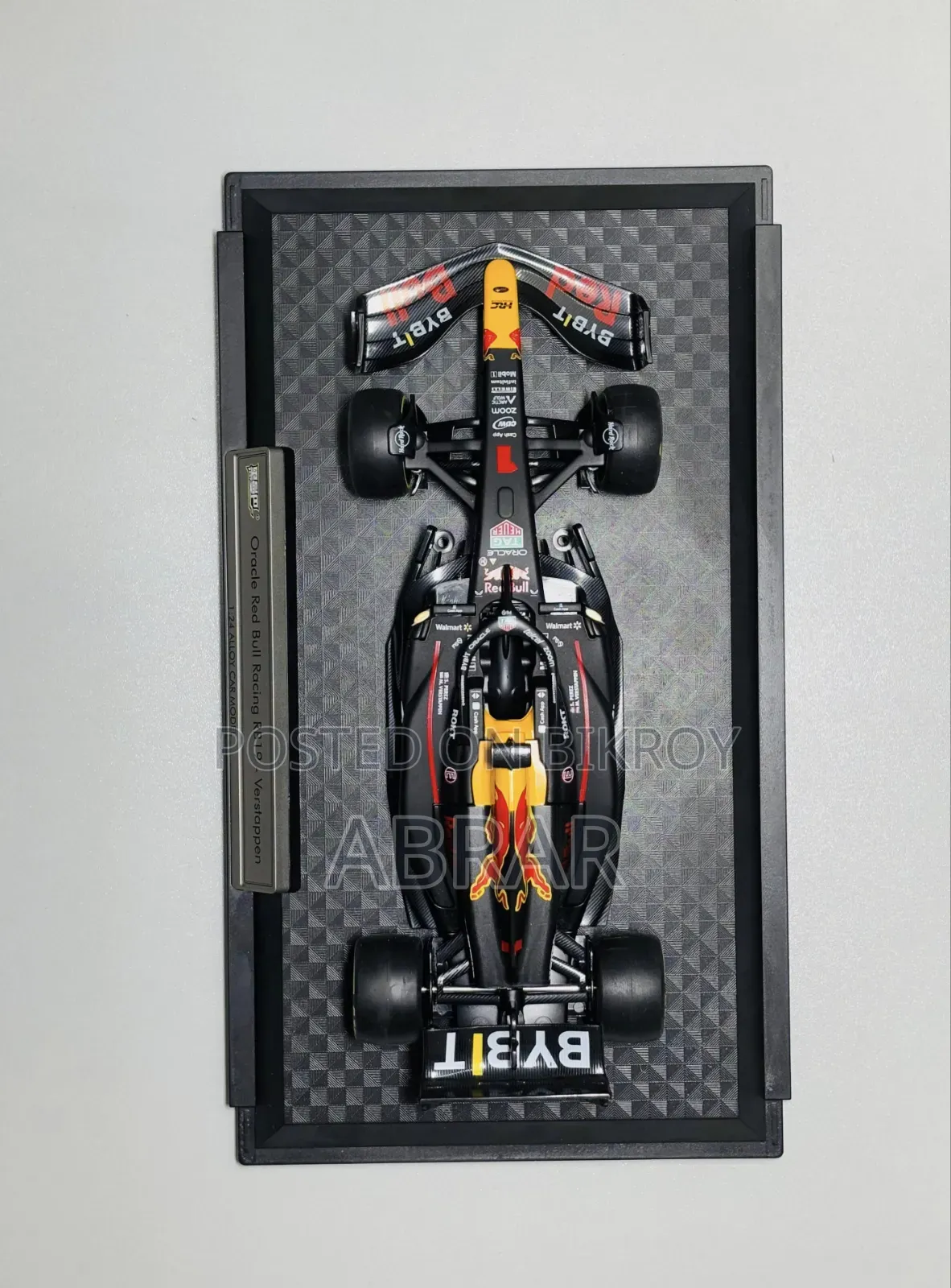 Diecast Model Car 1:24 Alloy Red Bull RB19 F1 Metal Car