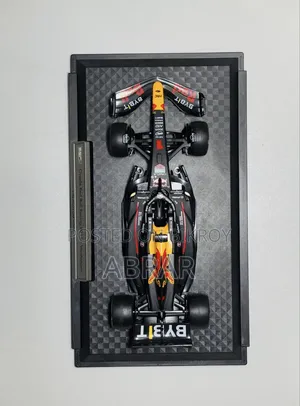 Diecast Model Car 1:24 Alloy Red Bull RB19 F1 Metal Car