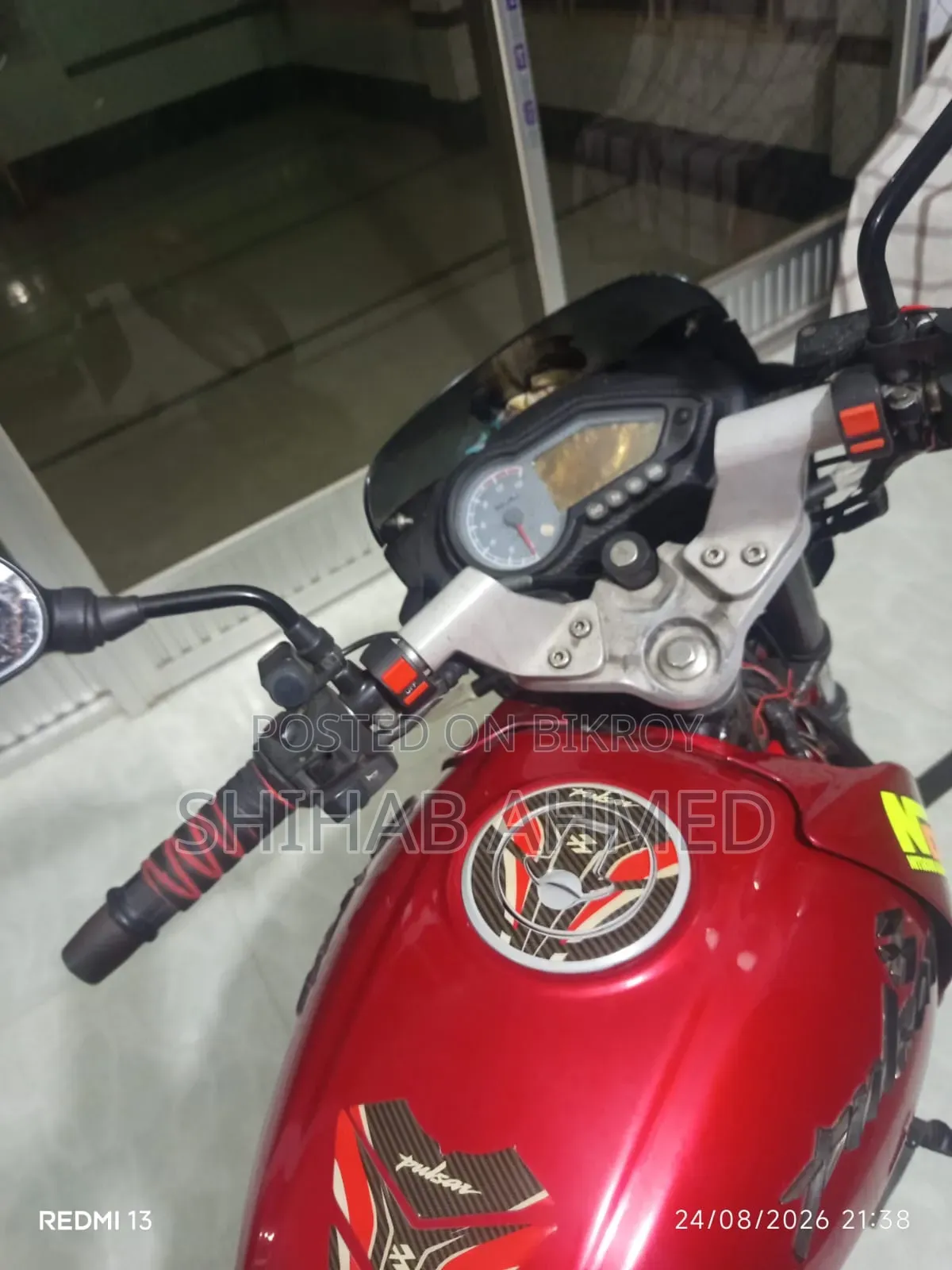Bajaj Pulsar 150 2011 Red