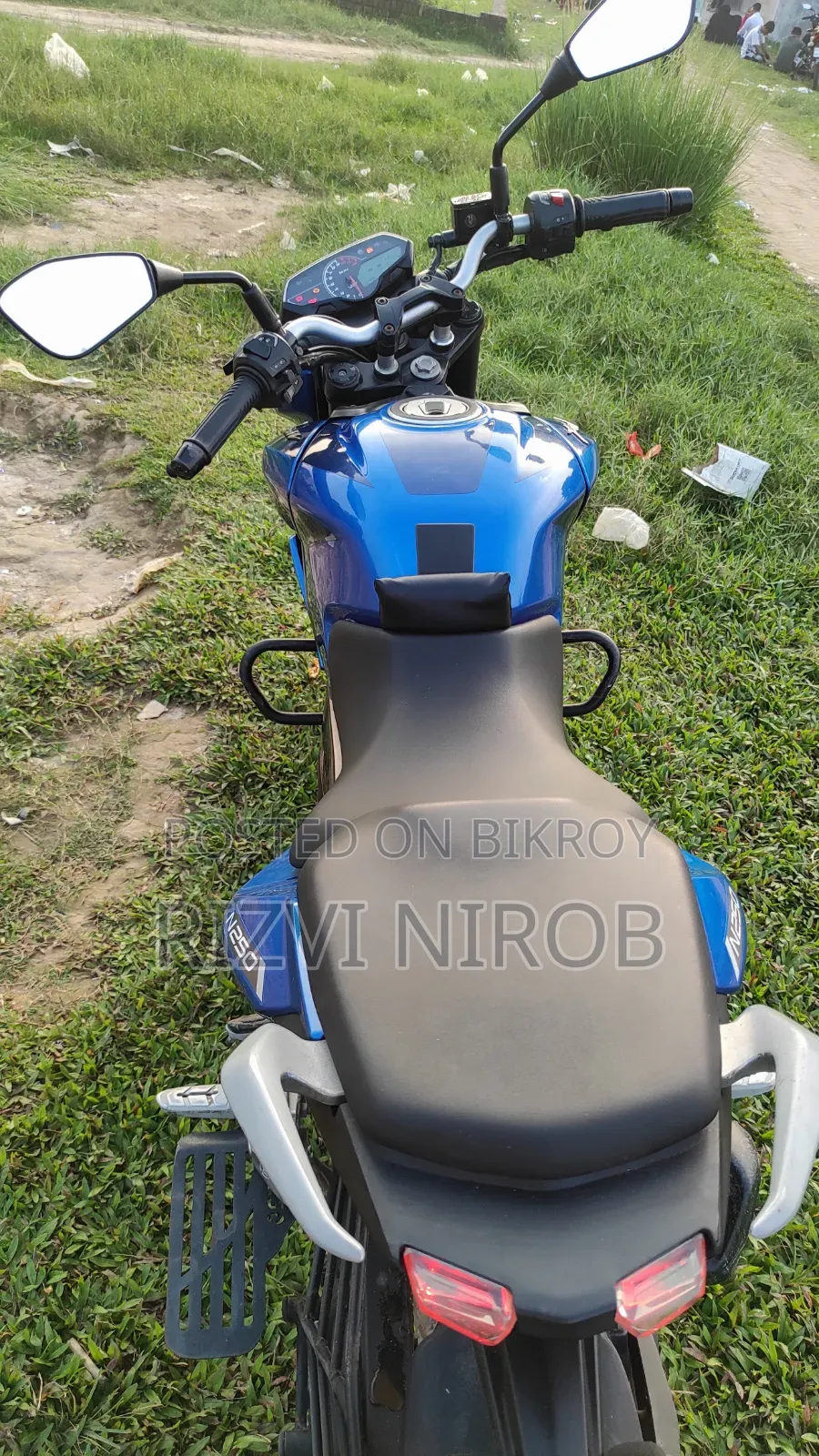 Bajaj Pulsar N250 2023 Blue