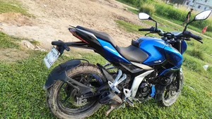 Bajaj Pulsar N250 2023 Blue