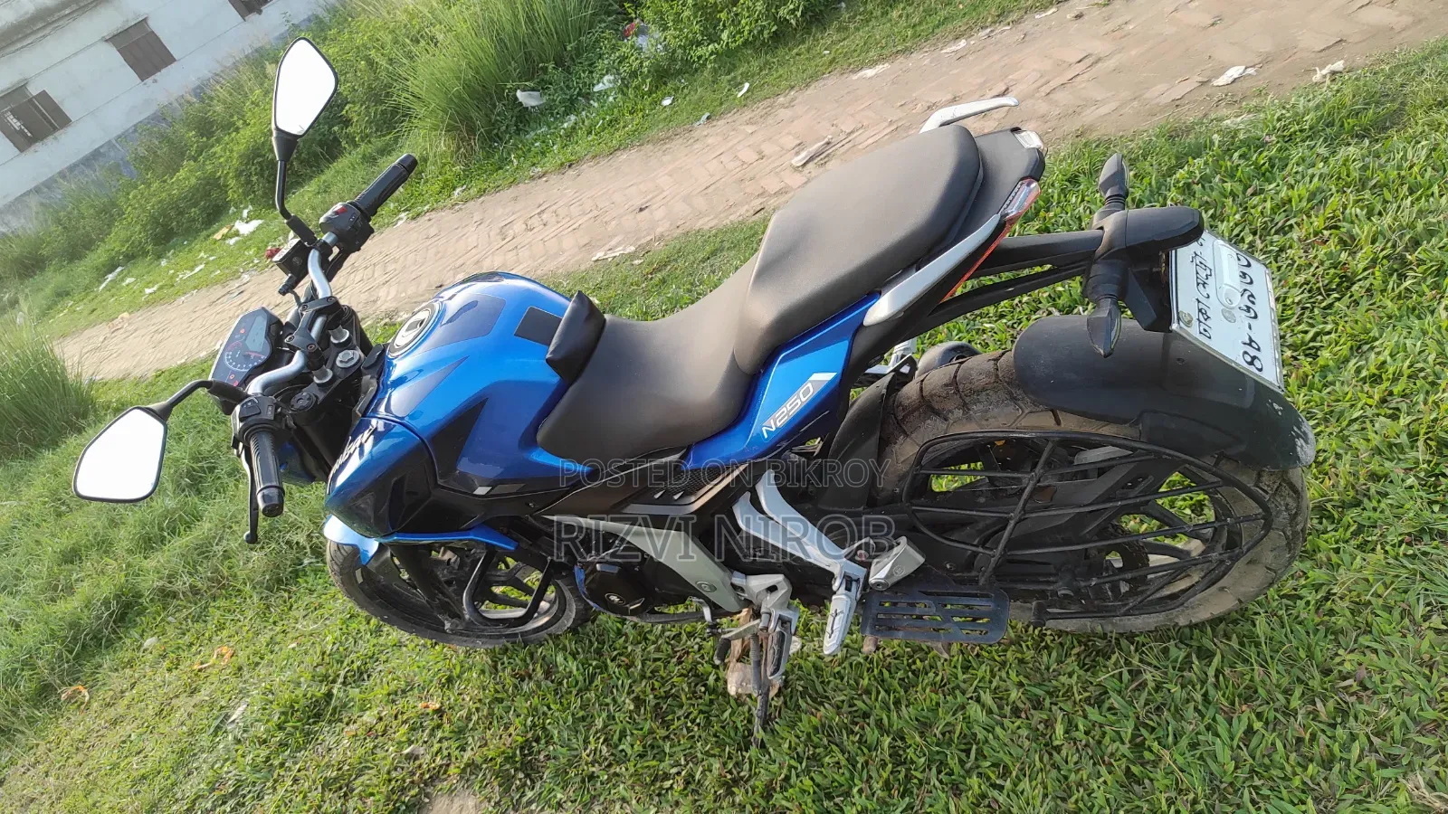 Bajaj Pulsar N250 2023 Blue
