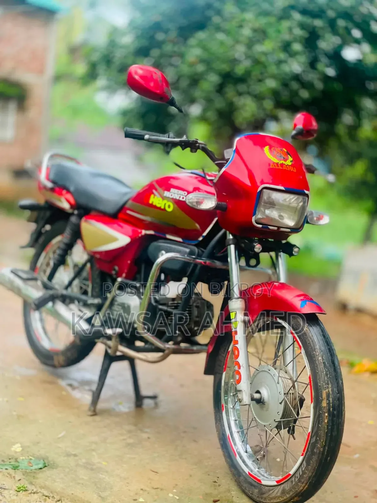 Hero 2011 Red