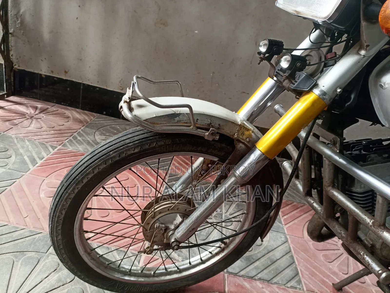 Honda 1990 Silver