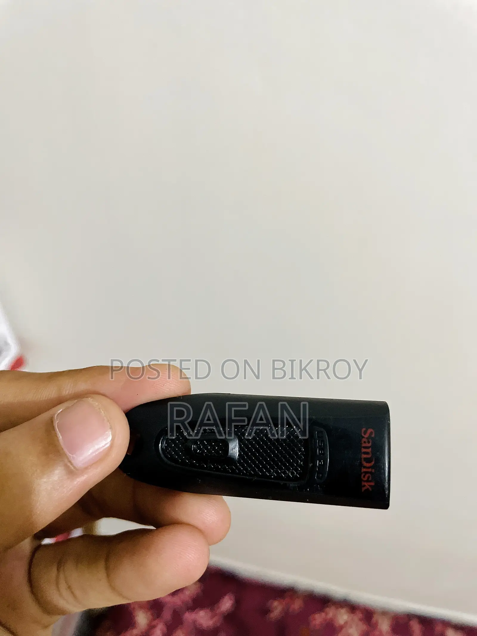 SanDisk Ultra 32GB USB 3.0 Pen Drive