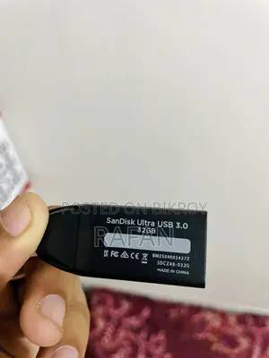 SanDisk Ultra 32GB USB 3.0 Pen Drive