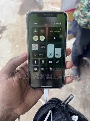 Apple iPhone X 64 GB Black