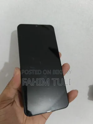 Vivo Y18 128 GB Bronze