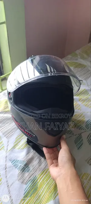 MT Stinger Helmet for Sale (Size: M, Fresh Condition)