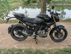 Hero Xtreme 125R 2026 Black