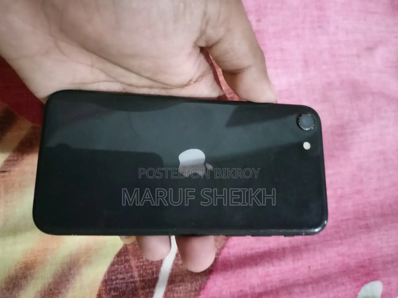 Apple iPhone SE (2020) 64 GB Black
