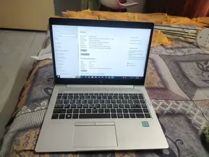 Laptop Howard 8GB Intel Core i5 HDD+SSD 256GB