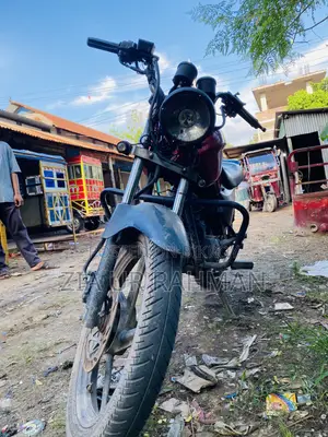 Walton Cruize 2019 Red