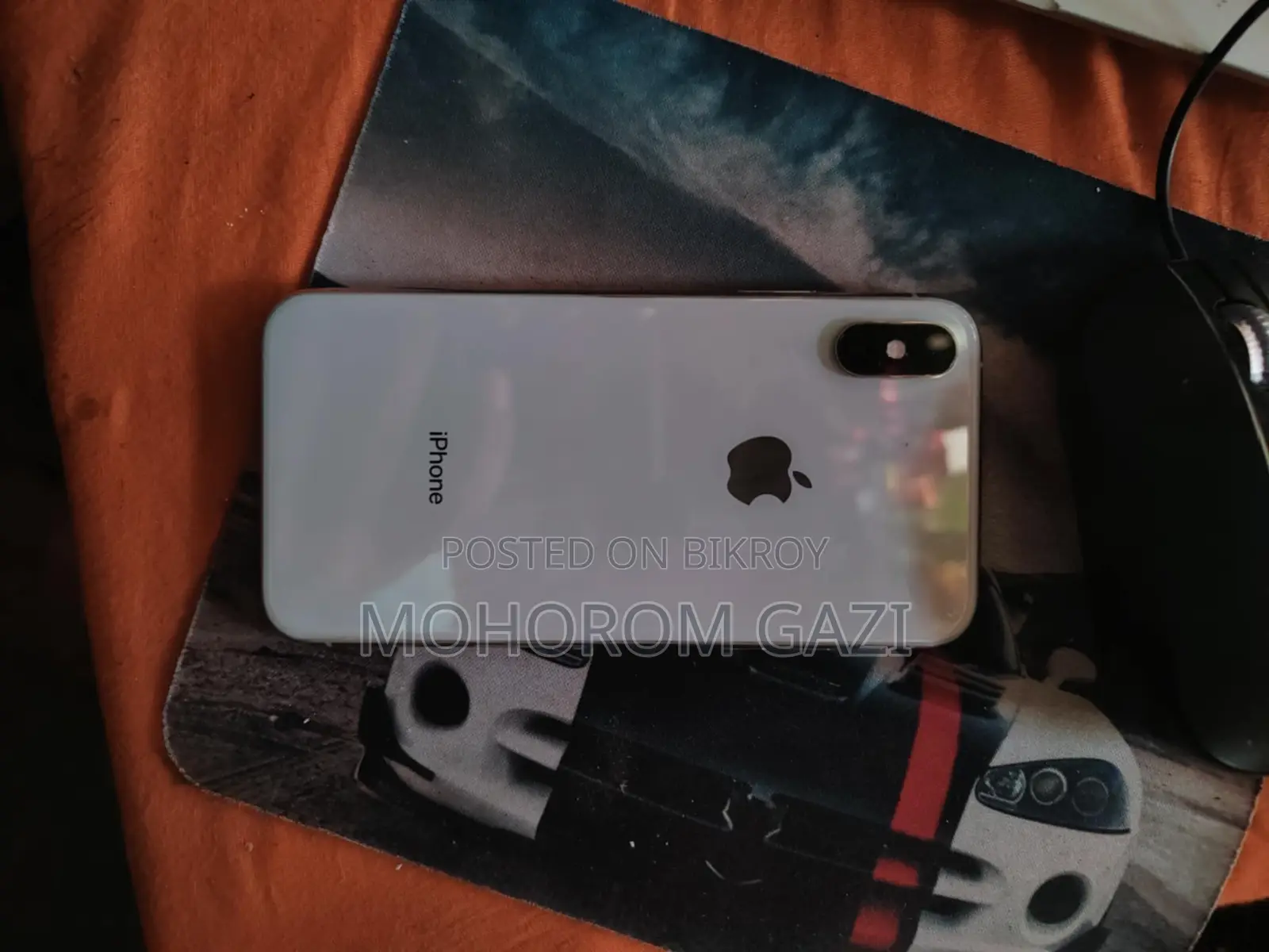 Apple iPhone XS 64 GB White