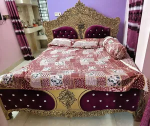 গোল্ডেন মালেশিয়ান Woods