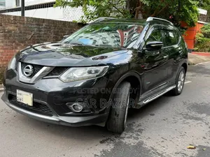 Nissan X-Trail 2.0 Hybrid FWD 2015 Black