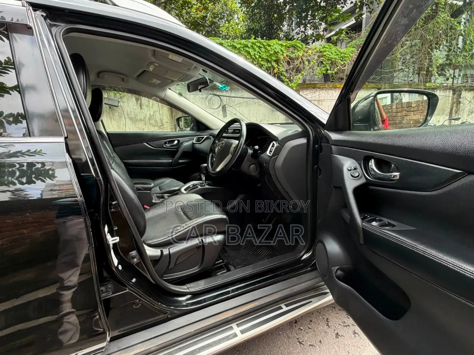 Nissan X-Trail 2.0 Hybrid FWD 2015 Black