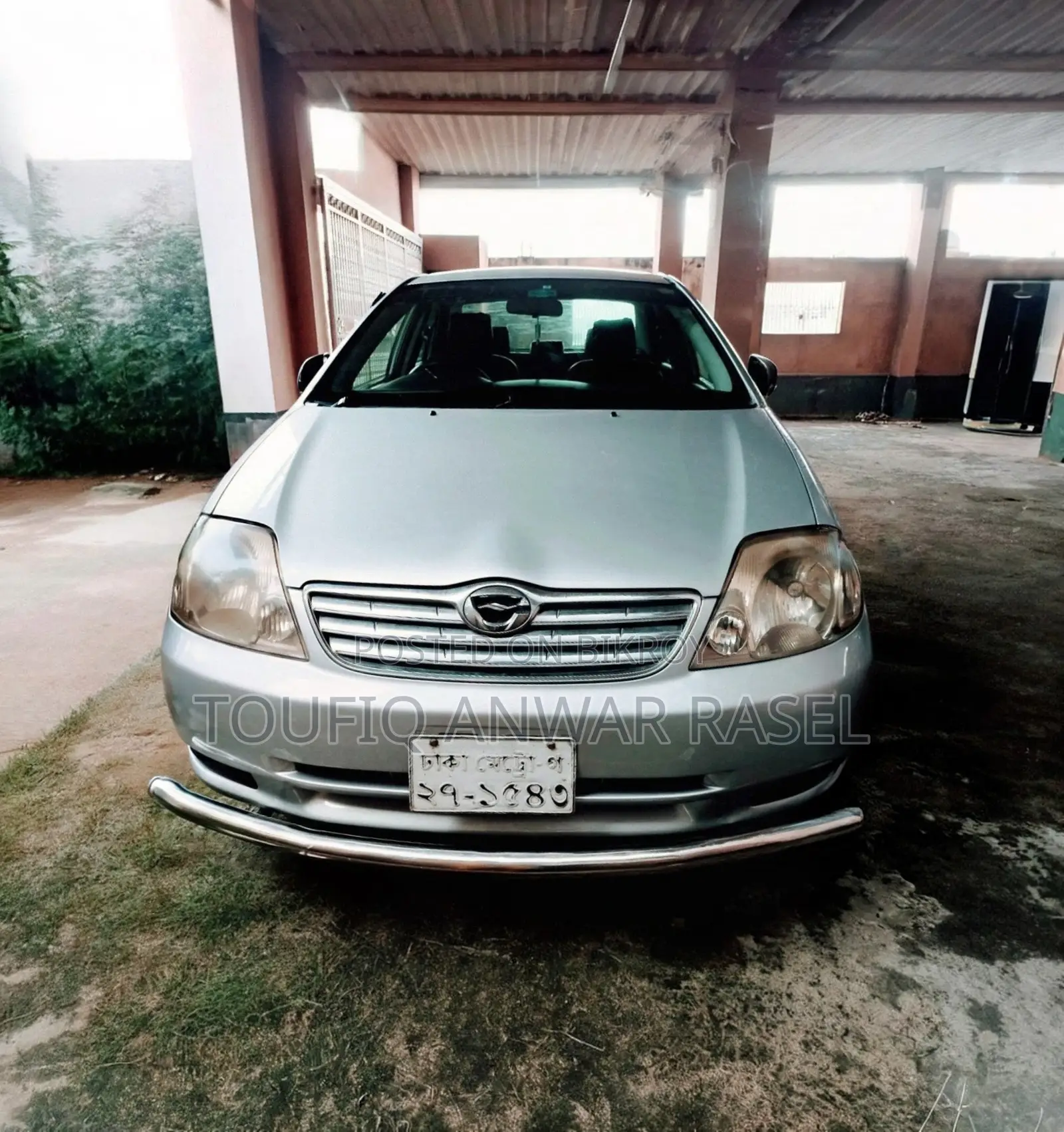 Toyota Corolla 2004 Silver