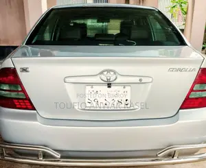 Toyota Corolla 2004 Silver