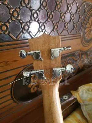 এই ইউকেলের শব্দ অনেক মসৃণ ও সুন্দর