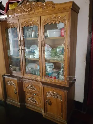 শোকেস 3 দরজা।বড়