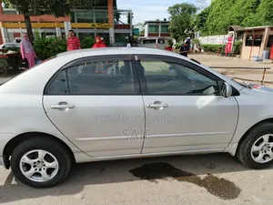 Toyota Corolla 2002 Silver
