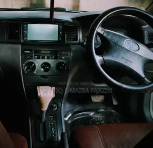Toyota Corolla 2024 Silver