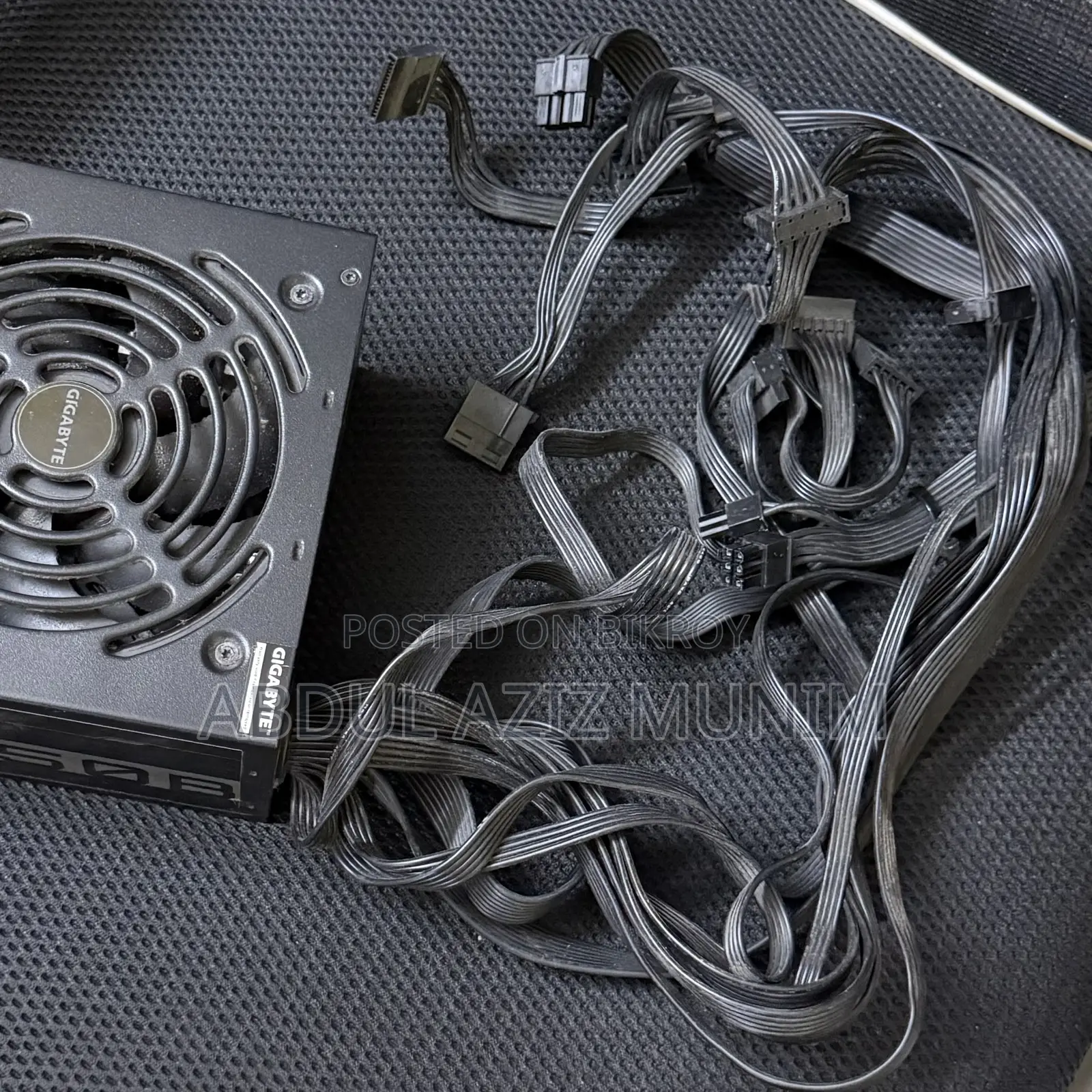 Gigabyte P450B 450W 80 Plus Bronze Certified Power Supply