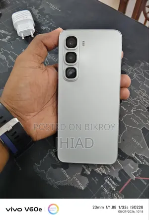 Infinix Hot 60i 256 GB White
