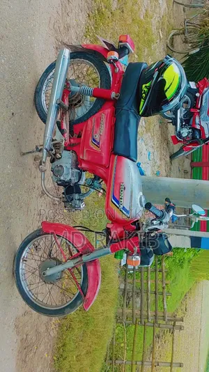 Honda CB 1990 Red